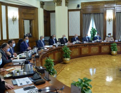 مدبولي يوجه بصياغة خطة عمل عاجلة  لتعزيز الصادرات إلى إفريقيا