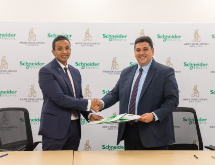 "شنايدر إلكتريك" توقع مذكرة تفاهم للتعاون مع مجموعة Arab Developers Holding  في المشاريع الخاصة بها داخل مصر وخارجها