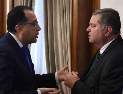 غدا.. رئيس الوزراء ووزير قطاع الأعمال يفتتحان 6 أفرع لـ «جسور»