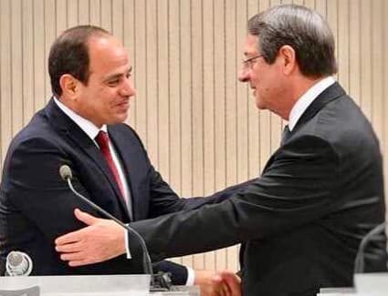 الرئيس السيسي يتلقى اتصالاً هاتفياً من نظيره القبرصي لبحث تعزيز العلاقات الثنائية