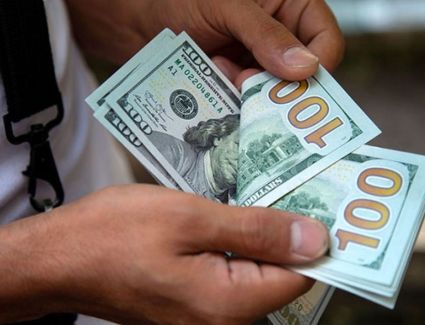 تعرف علي أسعار الدولار مقابل الجنية اليوم الأربعاء 6 يوليو 2022