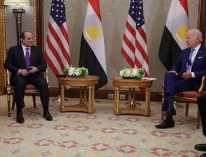 عاجل: الرئيس السيسي يلتقي جو بايدن على هامش قمة جدة