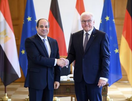 تعرف علي تفاصيل لقاء الرئيس السيسي ونظيره الألماني في برلين