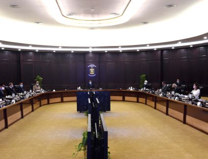 عاجل: مجلس الوزراء يعلن الضوابط الخاصة بعودة العاملين لأماكن العمل وفترات العزل المقررة لحالات الإصابة بكورونا