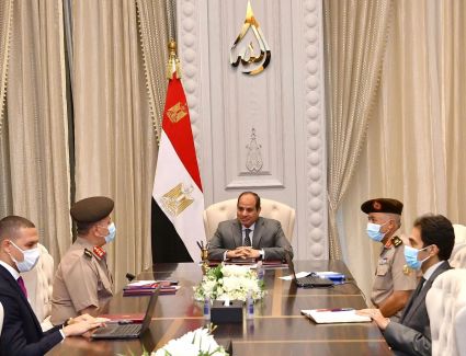 عاجل: الرئيس السيسي يوجه بإنشاء أكبر مجمع صناعي لإنتاج «البولي إيثيلين» في الشرق الأوسط
