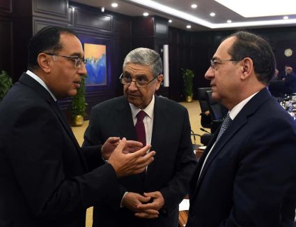 مدبولي يوجه بتطبيق خطة لترشيد استهلاك الطاقة بمختلف أنواعها في ظل ما يشهده العالم من أزمة حاليًا