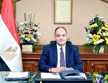 وزير التجارة والصناعة يعلن عن طرح هيئة التنمية الصناعية لـ 1000 وحدة صناعية بـ 3 مجمعات