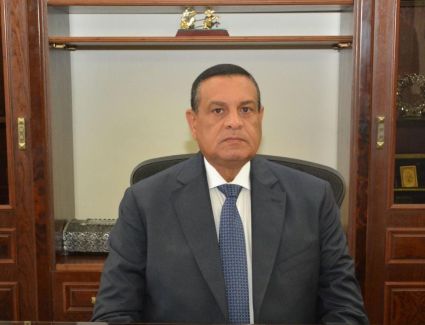 وزير التنمية المحلية يتلقى تقريراً عن أعمال الأسبوع الأول للموجة الـ 20 لإزالة التعديات علي أملاك وأراض الدولة