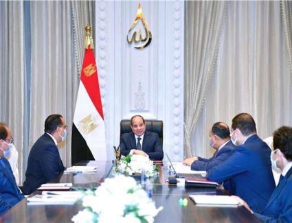 الرئيس السيسي يوجه بالاستمرار في الحفاظ على المسار الآمن للموازنة العامة