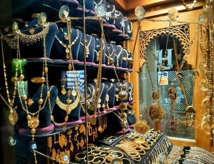 أسعار الذهب اليوم الثلاثاء 23 أغسطس