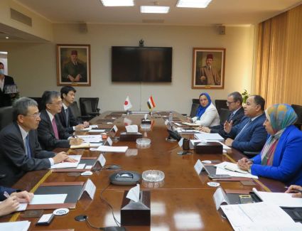 وزير المالية خلال لقائه مع السفير اليابانى: الاقتصاد المصرى بات أكثر جذبًا للاستثمارات المحلية والأجنبية