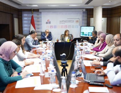 بحضور محيي الدين: وزيرة التخطيط  تتابع الموقف التنفيذي للمبادرة الوطنية للمشروعات الخضراء الذكية