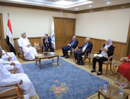 رئيس التنظيم والإدرة يستقبل وزير العمل العماني للاطلاع على التجربة المصرية في تنفيذ مسابقات التوظف الحكومي