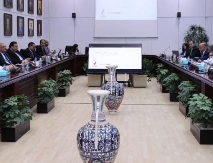 وزيرا الاتصالات والسياحة والآثار يتابعان مستجدات الموقف التنفيذى للمشروعات الخاصة بالتحول الرقمى