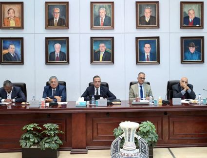 وزير السياحة والآثار يلتقي بأعضاء مجلس إدارة الاتحاد المصري للغرف السياحية