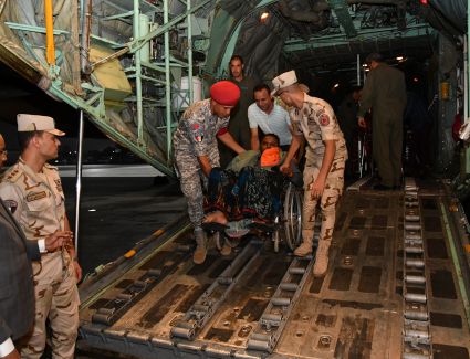 تنفيذاً لتوجيهات الرئيس..  مصر ترسل مساعدات للأشقاء فى دولة الصومال