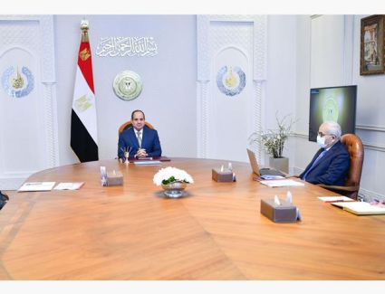 الرئيس السيسي يتابع استراتيجية الدولة لتطوير التعليم