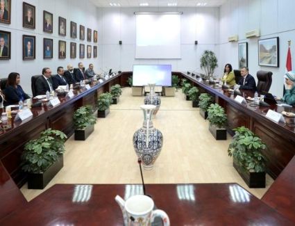 وزير السياحة يستقبل مدير منطقة شمال إفريقيا والشرق الأوسط بالاتحاد الدولي للنقل الجوي "الأياتا"