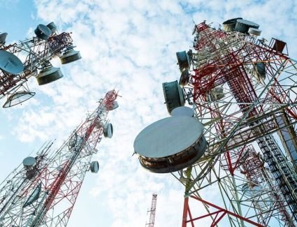 أوروبا تستعد للانقطاع في شبكات الهواتف المحمولة في الشتاء