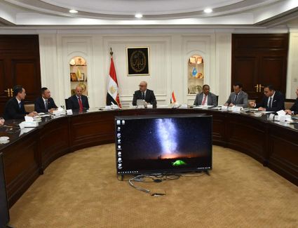 وزير الإسكان يلتقى نائب رئيس الشركة الصينية العامة للهندسة المعمارية