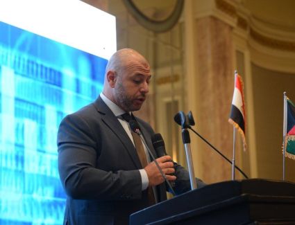 الدكاني: نعمل مع كل الأطراف لزيادة كفاءة سوق المال المصري