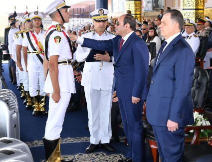 الرئيس السيسي يشهد حفل تخرج الدفعة الجديدة من أكاديمية الشرطة 2022
