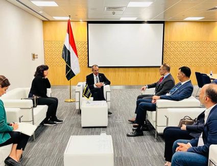 عمرو طلعت يجرى مباحثات مع كبرى الشركات العالمية المتخصصة فى مجالات الاتصالات وتكنولوجيا المعلومات