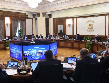 رئيس الوزراء: المؤتمر الاقتصادي سيمثل منصة لتبادل وجهات النظر بين الحكومة والخبراء