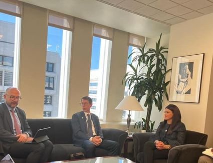 المشاط تلتقي نائب رئيس الوزراء اللبناني ووزير الاقتصاد لبحث تعزيز العلاقات الثنائية