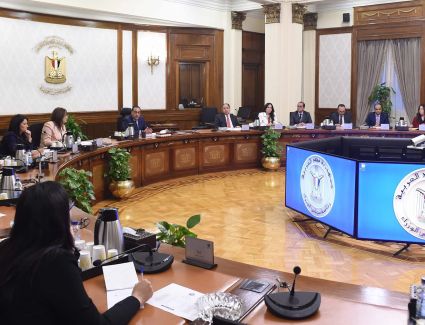 رئيس الوزراء يتابع الترتيبات النهائية للمؤتمر الاقتصادي 