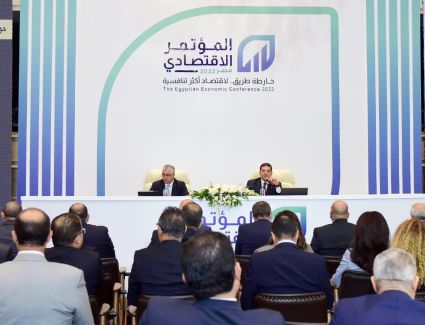 رئيس هيئة الاستثمار يعرض ما قامت به الحكومة من إجراءات لوضع إطار زمني ملزم لاستصدار تراخيص المشروعات الاستثمارية 