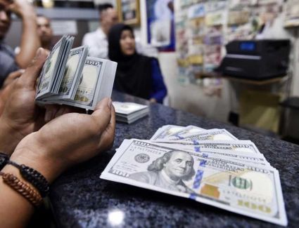 عاجل: الدولار يكسر حاجز الــ 23 جنيهًا في البنوك مقابل الجنيه