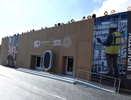 رئيس الوزراء يتفقد المنطقة الزرقاء وامتداداتها بنطاق المركز الدولي للمؤتمرات