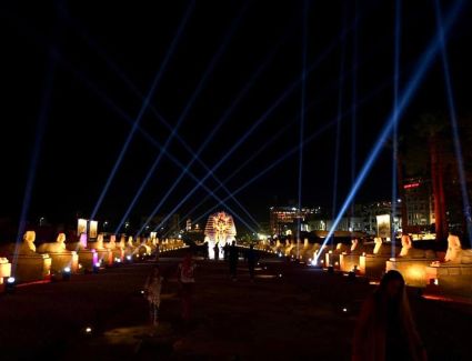 وزارة السياحة والآثار تختتم فعاليات الاحتفال بمناسبة مرور مائة عام على اكتشاف مقبرة الملك توت عنخ آمون