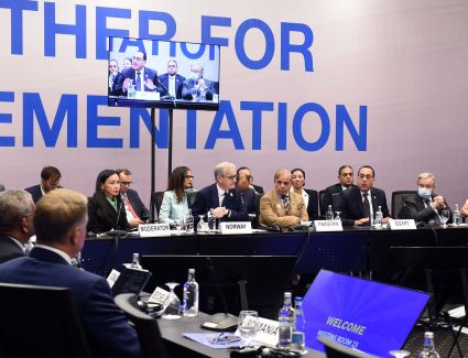 رئيس الوزراء يشارك فى اجتماع المائدة المستديرة لتغير المناخ واستدامة المجتمعات الهشة