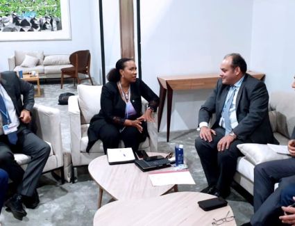 على هامش مشاركته بقمة المناخ COP27.. وزير التجارة والصناعة يلتقي المدير التنفيذي لمركز التجارة الدولية