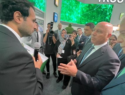 وزير النقل يفتتح مركز شنايدر اليكتريك للاستدامة والتحول الرقمي