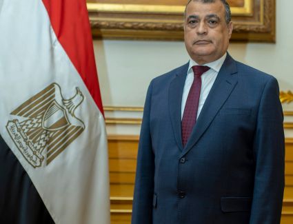 وزير الإنتاج الحربي: تغير المناخ قضية الساعة ونحن حريصون على تنفيذ مختلف المشروعات