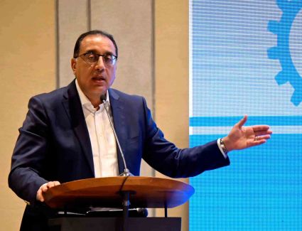 رئيس الوزراء يتابع الجهود الناجحة لمنظومة مواجهة نوبات تلوث الهواء