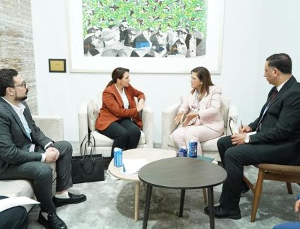 وزيرة التخطيط تلتقي وزيرة التغير المناخي والبيئة بدولة الإمارات لبحث تعزيز سبل التعاون