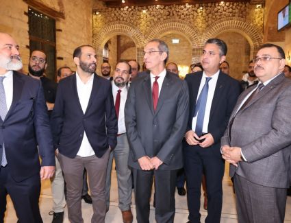 بعد ترميمه وتطويره.. وزير الاتصالات يفتتح مكتب بريد "القاهرة الرئيسي" التاريخي بالعتبة 