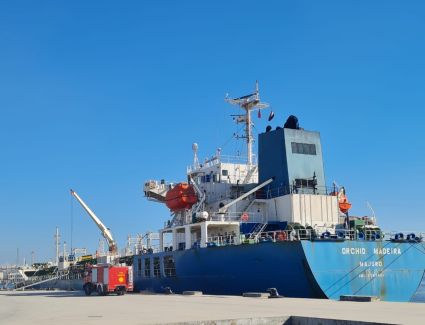 تفريغ 4028 طن إيثيلين بمحطة الصب السائل الجديدة بميناء غرب بورسعيد