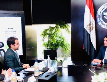 الهيئة العامة للاستثمار تبحث مع شركة "جيد تكستايل" ضخ 70 مليون دولار استثمارات جديدة بقطاع الغزل