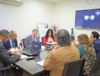 نائب وزير الإسكان يُتابع مع بعثة البنكين الدولى والآسيوى الموقف التنفيذي لمشروعات برنامج خدمات الصرف الصحى المُستدامة