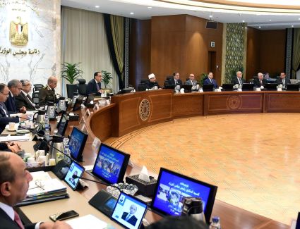 مجلس الوزراء يوافق على تعديل قرار منح بعض التيسيرات للمصريين المقيمين بالخارج