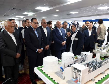 رئيس الوزراء يشهد افتتاح مركز التصنيع الرقمي بمصنع محركات "الهيئة العربية للتصنيع"