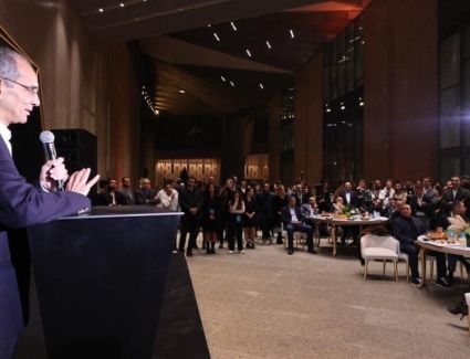 وزارة الاتصالات ترعى برنامج "شارك تانك مصر" Shark Tank Egypt الأول فى عالم المال والأعمال على مستوى العالم