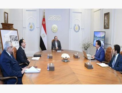 الرئيس السيسي يتابع مبادرات الصحة العامة وتطوير الخدمات الصحية في وحدات الرعاية الأساسية