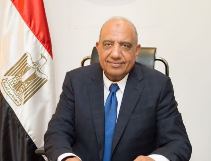 وزير قطاع الأعمال: وثيقة سياسة ملكية الدولة تنظم العلاقة مع القطاع الخاص لتحقيق التكامل وليس التنافس 