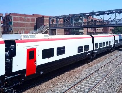 السبت القادم.. وزير النقل : يعلن  بدء تشغيل أول رحلات قطارات تالجو الفاخرة